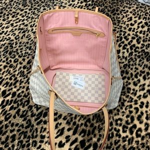 Authentic Louis Vuitton Neverfull GM like new